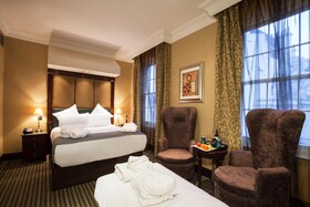 Park Grand Paddington Court London