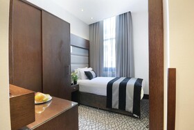 Park Grand Paddington Court London