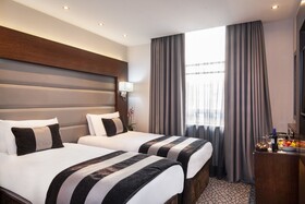 Park Grand Paddington Court London