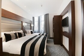 Park Grand Paddington Court London