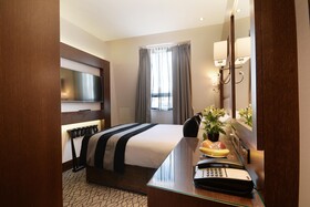 Park Grand Paddington Court London