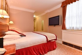 Park Lane Mews Hotel