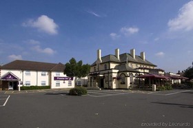 Premier Inn London Twickenham Stadium Hotel