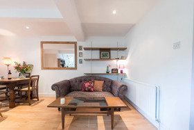 Primrose Hill Garden Cottage
