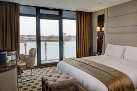 Putney Hotel, BW Signature Collection