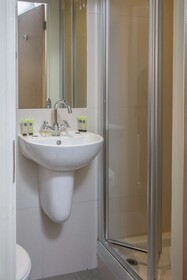 Queensway Hotel, Sure Hotel Collection by Best Western