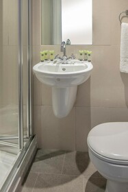 Queensway Hotel, Sure Hotel Collection by Best Western
