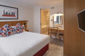 Queensway Hotel, Sure Hotel Collection by Best Western