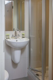 Queensway Hotel, Sure Hotel Collection by Best Western