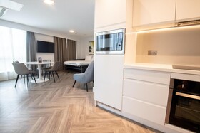 Roomzzz London Stratford