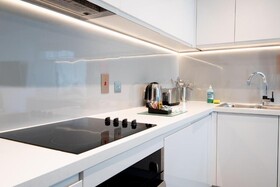 Roomzzz London Stratford