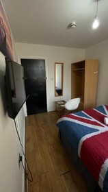 Saint James Backpackers
