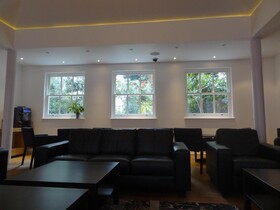 Studios 2 Let Serviced Apartments
