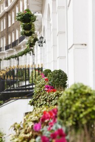 Studios 2 Let Serviced Apartments