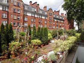 Studios 2 Let Serviced Apartments