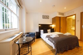 Studios 2 Let Serviced Apartments
