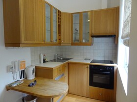 Studios 2 Let Serviced Apartments