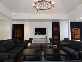 Studios 2 Let Serviced Apartments