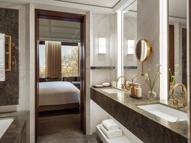 The Chancery Rosewood