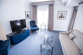 The Waldorf Hilton