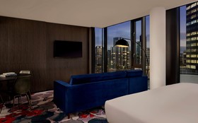 The Westminster London, Curio Collection by Hilton