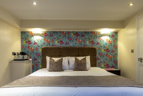 Hotel Shepherd Bush London