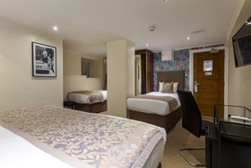Hotel Shepherd Bush London
