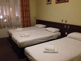 Victoria Inn London