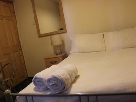 Whitechapel Rooms