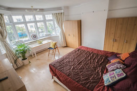 Wimbledon Holiday Lets