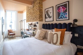 Your Apartment I Brixton