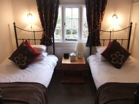 Sheephouse Manor