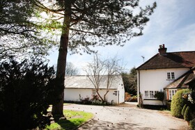 Sheephouse Manor