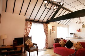 Sheephouse Manor