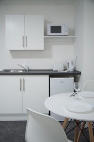 TLK Apartments and Hotel