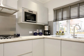 Oxford Collegiate Residence by AHG