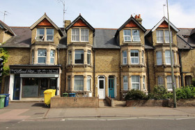 Oxford West House