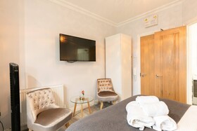 Helena Luxury Serviced Apartment