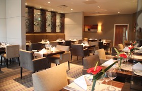 Crowne Plaza Reading East