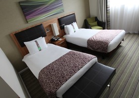 Crowne Plaza Reading East