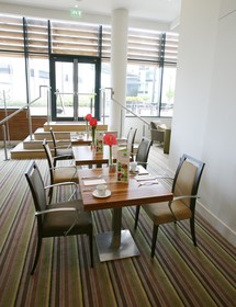 Crowne Plaza Reading East