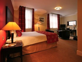 Mercure George Reading