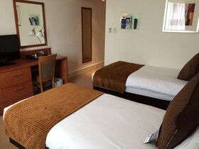 Moat House Reading Hotel