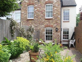 Green Cottages