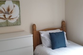 Borden Terrace by Kasay Stays