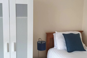 Borden Terrace by Kasay Stays