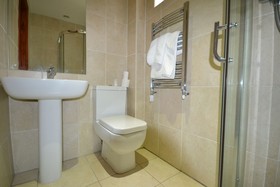Airport Guest House