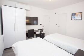 Heathrow Windsor Apart Hotel