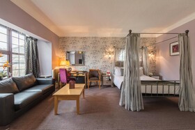 Muthu Westcliff Hotel