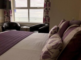 The Camelia Hotel & Restaurant